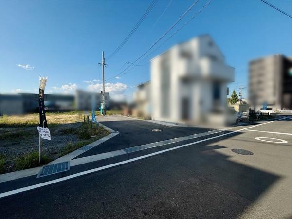 ���s�{���s�s���g�ˉ@���~�R���̐V�z��ˌ��Ă̑O�ʓ��H�܂ތ��n�ʐ^