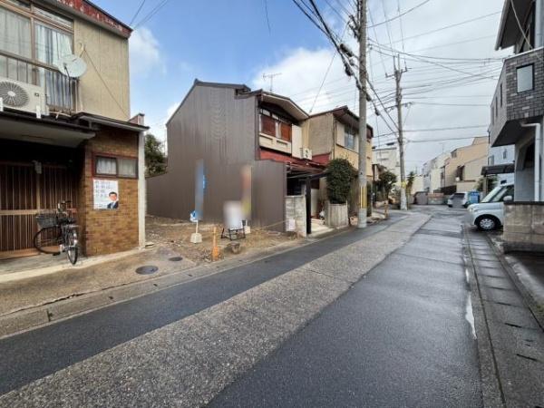 ���s�{���s�s�E���摾�`�I�����̐V�z��ˌ��Ă̑O�ʓ��H�܂ތ��n�ʐ^