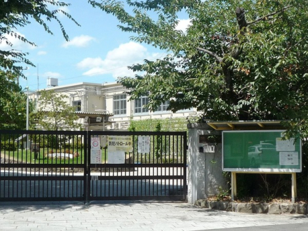 ���s�{���s�s�E���摾�`�䏊�m�����̒��È�ˌ��Ă̎��ӊ�