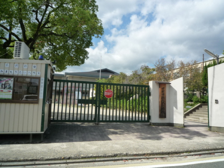 京都府京都市右京区嵯峨広沢南野町の中古一戸建ての周辺環境
