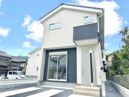 京都府京都市右京区嵯峨大覚寺門前宮ノ下町の新築一戸建ての現地外観写真