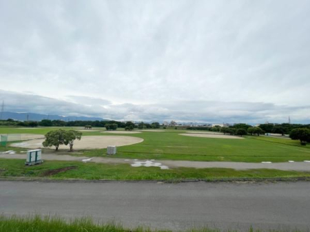 京都府京都市伏見区葭島金井戸町 17-2の中古マンションの周辺環境