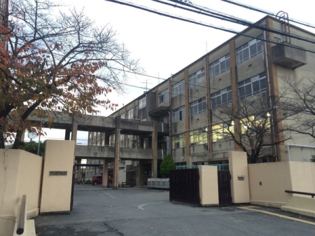 京都府京都市伏見区久我東町の土地の周辺環境