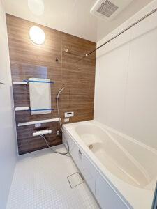 ���s�{���s�s�E���捵����Y���̐V�z��ˌ��Ă̗���