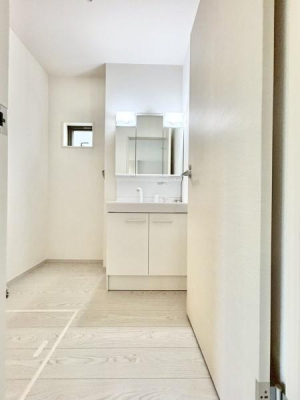 ���s�{���s�s�E����ԉ����k���̐V�z��ˌ��Ă̐��ʑ�E���ʏ�