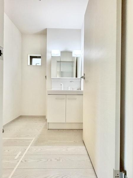 ���s�{���s�s�E����ԉ����k���̐V�z��ˌ��Ă̐��ʑ�E���ʏ�