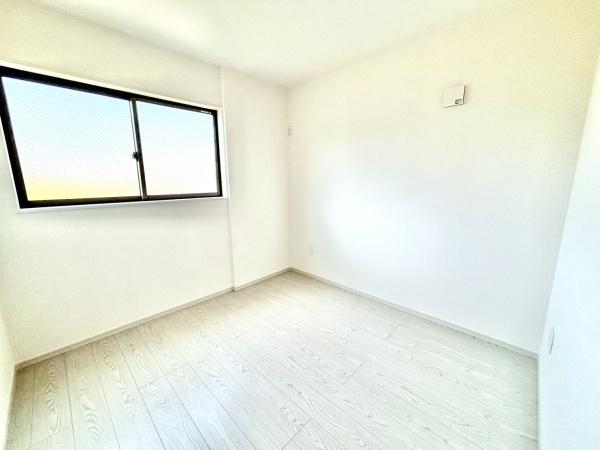 ���s�{���s�s�E����ԉ����k���̐V�z��ˌ��Ă̗m��