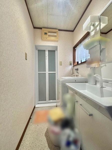s{ssv̒ÃeXnEX̐ʑEʏ