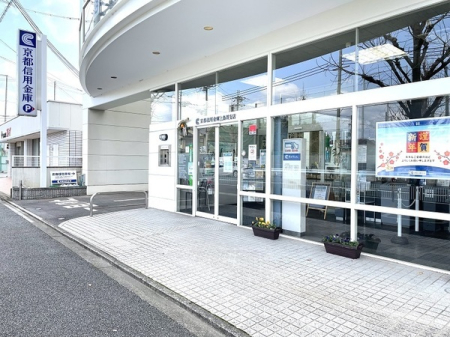 ���s�{���s�s���g�ˉ@���G�� 16-1�̒��Ã}���V�����̎��ӊ�