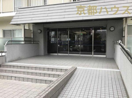 s{ssE搼@o 111̒Ã}V̂̑p