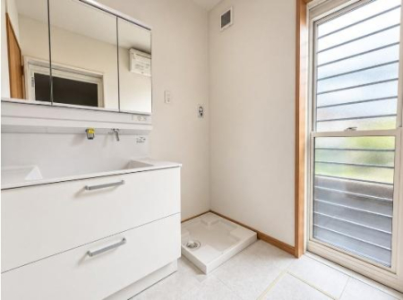 ���s�{���s�s�������}���V�ђ�3���ڂ̐V�z��ˌ��Ă̐��ʑ�E���ʏ�