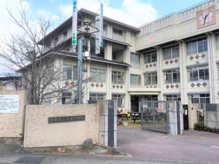 ���s�{���s�s�������}�B�|�� 9-3�̒��Ã}���V�����̎��ӊ�