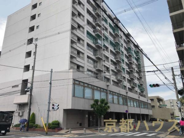 ���s�{���s�s�E���搼���ɔȏ��� 63�̒��Ã}���V�����̌��n�O�ώʐ^