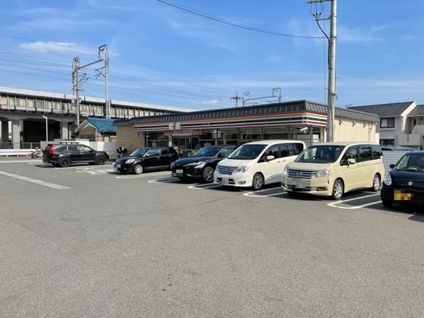 ���s�{���s�s���v�����v����3���ڂ̓y�n�̎��ӊ�