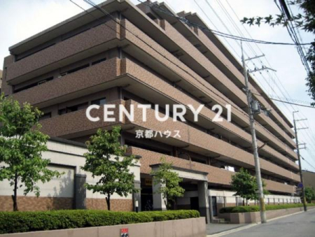 京都府京都市伏見区新町11丁目 337-1の中古マンションの現地外観写真