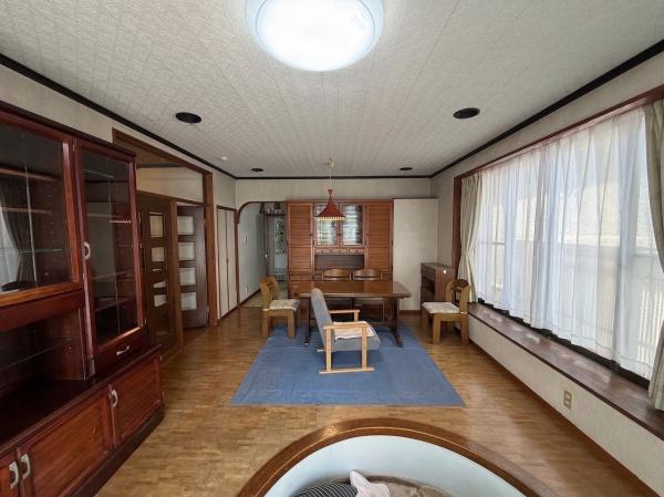 ���s�{���s�s�������}���V�ђ�1���ڂ̒��È�ˌ��Ẵ��r���O