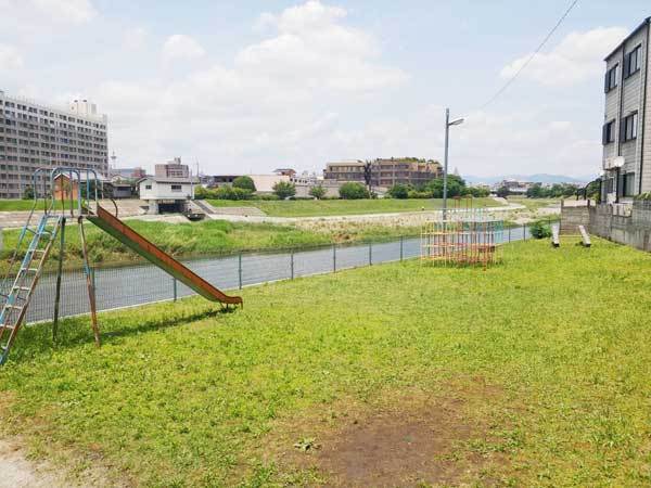 ���s�{���s�s��擌���쏼�m�ؒ��̒��È�ˌ��Ă̎��ӊ�