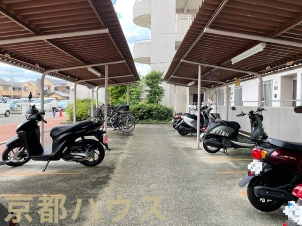 ���s�{���s�s���v�����v�� 705-1�̒��Ã}���V�����̂��̑����p��