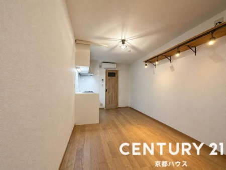 ���s�{���s�s�����旒�R���K���̒��È�ˌ��Ẵ��r���O